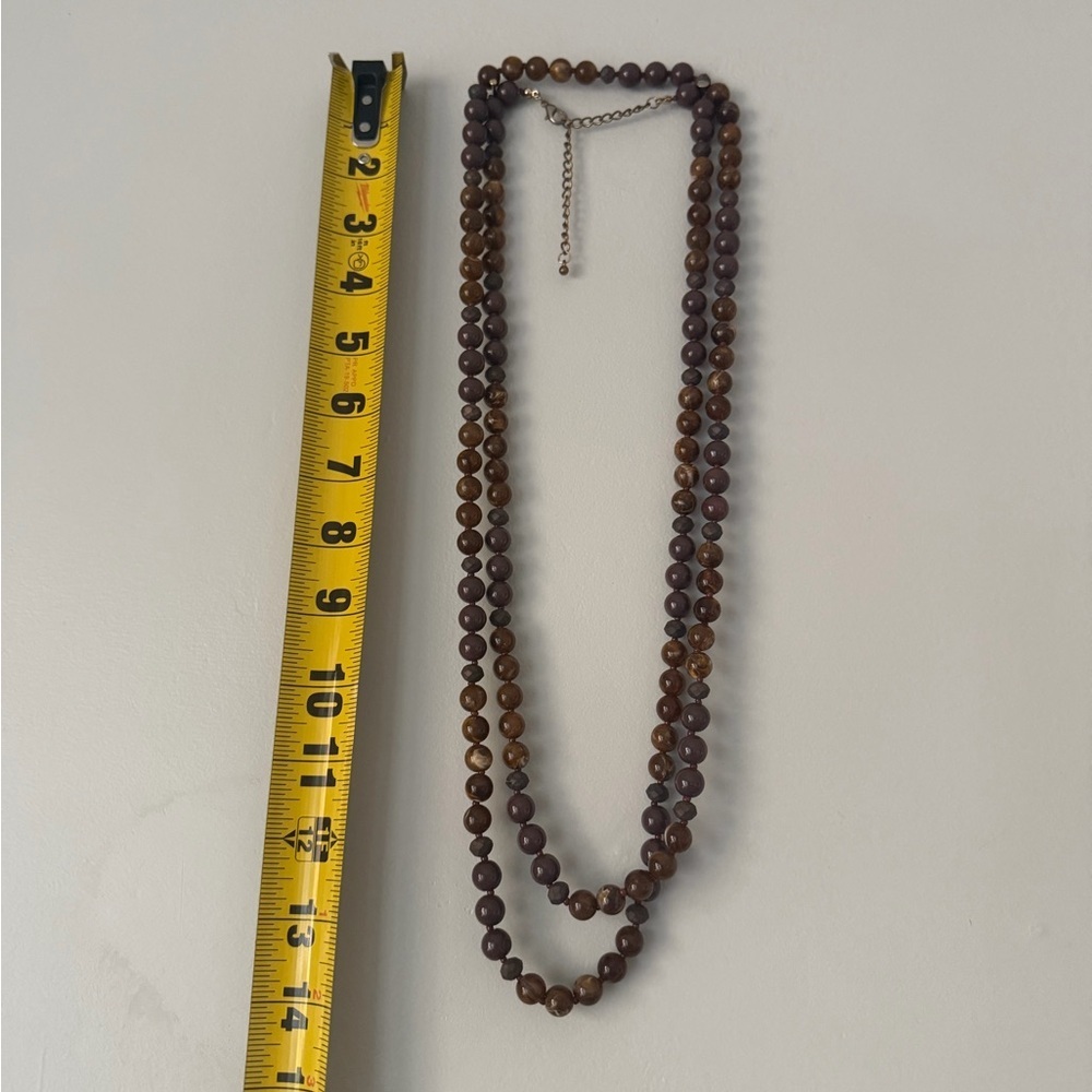 Elegant Brown and Black Beaded Necklace - Picture 4 of 4